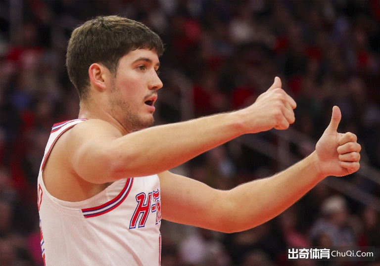 全球足球,特拉奥雷远,距离破门荣,世界杯直播,2026世界杯,赛事转播,观看指南,足球直播