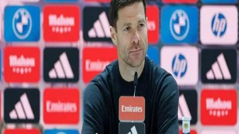 曼城挑战重重赛程，主场英超战切尔西力求逆袭振作